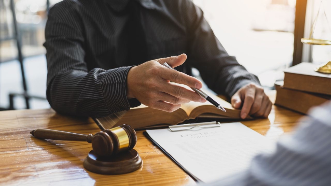 Wsparcie dla frankowiczów od kancelarii Fonsuris: Skuteczna pomoc w walce z niesprawiedliwymi kredytami