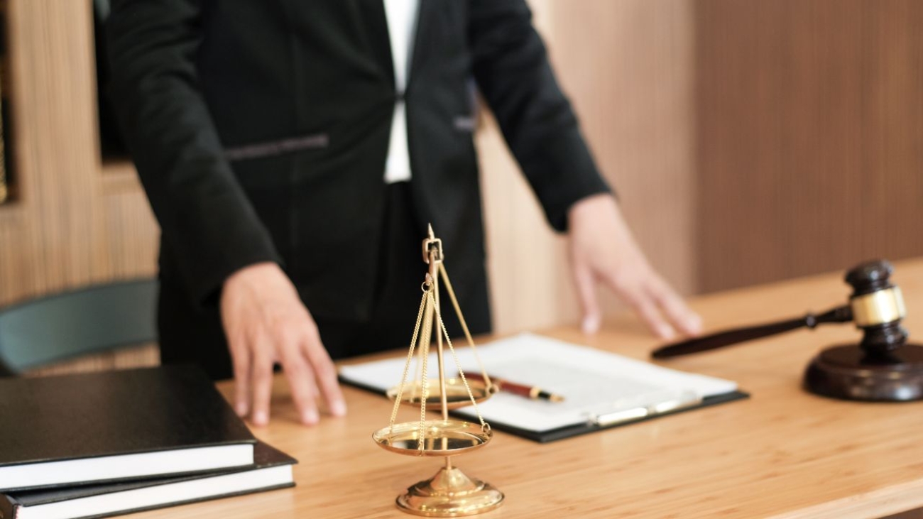 Obrona praw kredytobiorców frankowych: Skuteczne strategie prawne oferowane przez Kancelarię Iwona Rzucidło