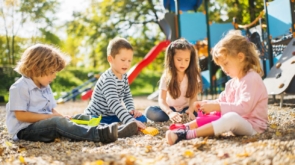 Znaczenie zabaw na świeżym powietrzu: jak Przedszkole Norlandia Elbląg wspiera aktywny rozwój dzieci