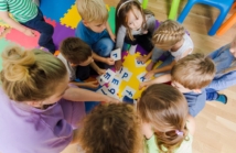 Nowoczesne metody nauczania w Przedszkolu w Ząbkach: Jak rozwijać kreatywność i umiejętności społeczne najmłodszych?