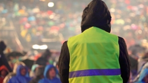 Ochrona imprez masowych jak zapewnić bezpieczeństwo podczas eventów o podwyższonym ryzyku