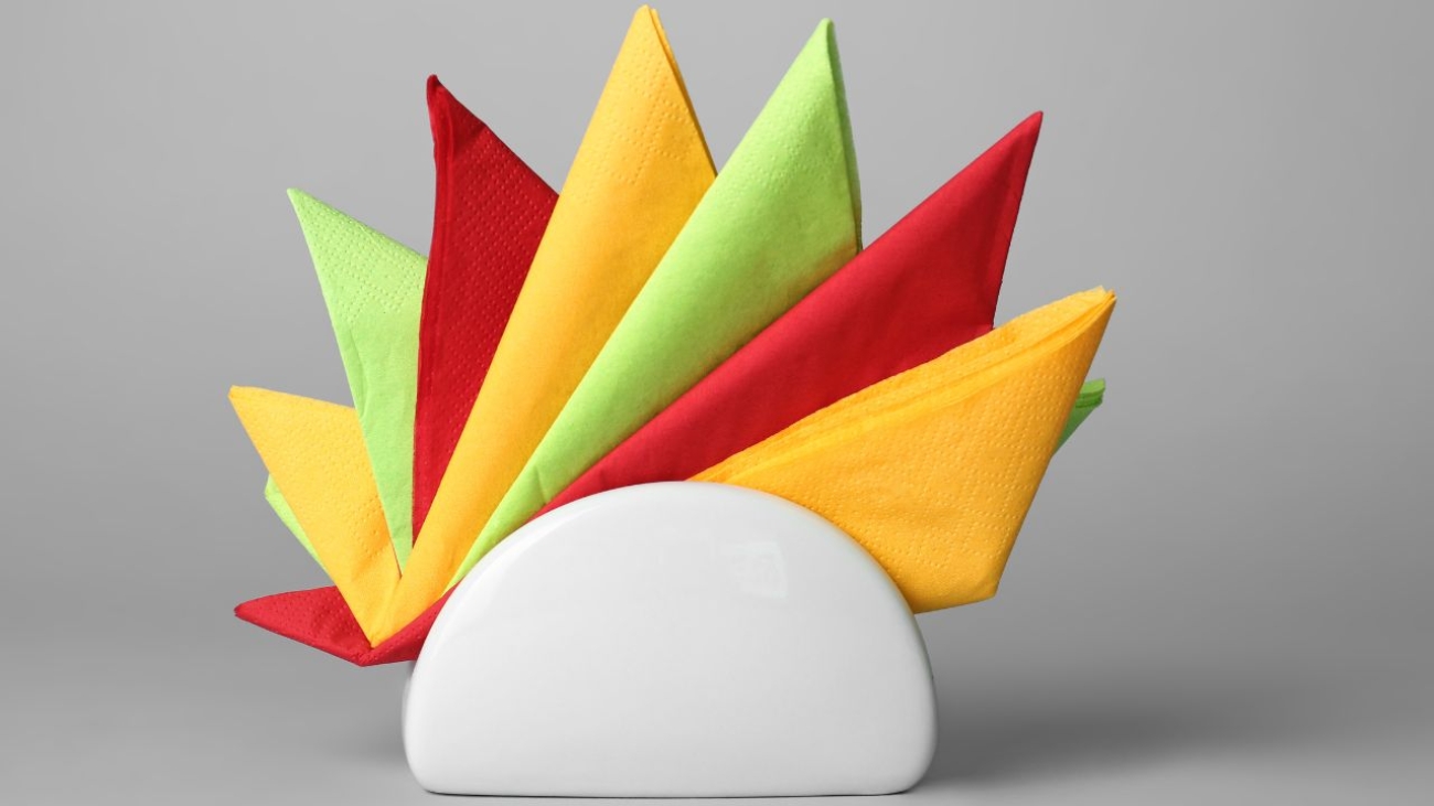 Paper Serviettes: Elegant and Practical Solutions for Every Table