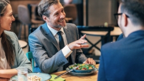 Kulinarny raj na Tarchominie – odkryj pyszne lunche w Warszawie