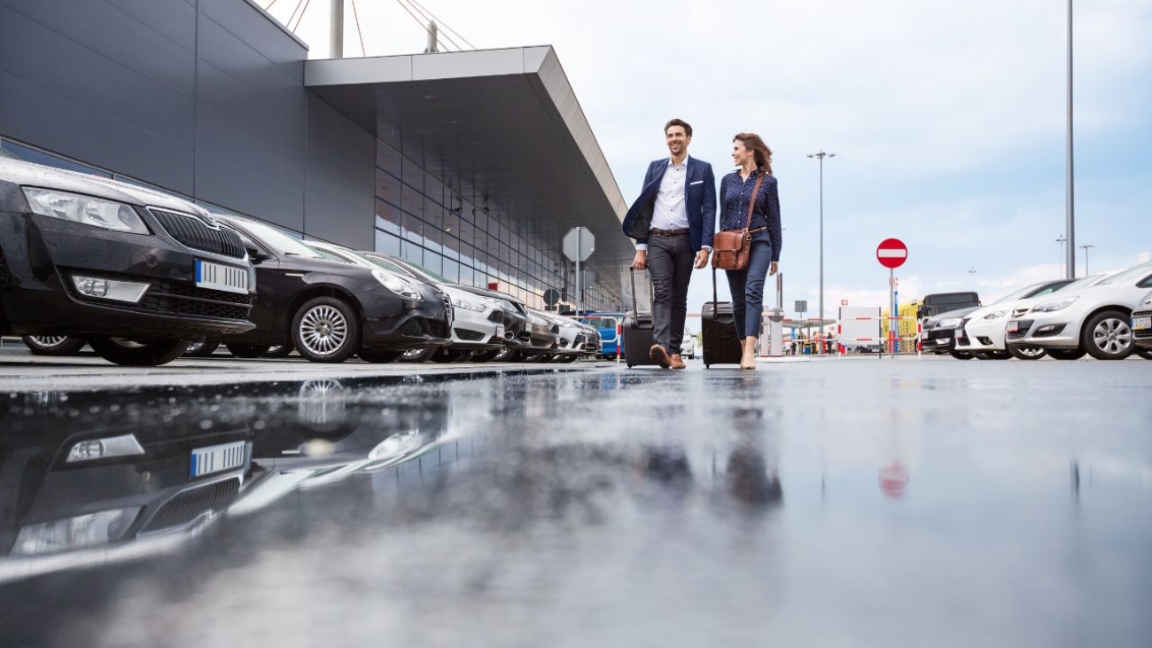 Parking Lotniskowy Okęcie - przy trasie S7: Komfort, bezpieczeństwo i wygoda