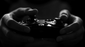 Rozpoznawanie problemów z zasilaniem w konsolach PlayStation, Xbox i Nintendo: poradnik dla graczy