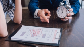 Windykacja międzynarodowa: Jak skutecznie odzyskiwać długi za granicą?