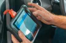 Kiedy warto skorzystać z usług diagnostyki komputerowej?