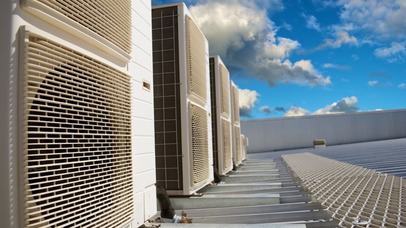 Jak klimatyzacja przemysłowa może poprawić efektywność firm