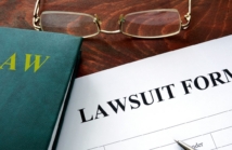 Pozew przeciwko bankowi za kredyt frankowy: niezbędne dokumenty do przygotowania