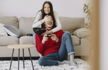 Która z nowych konsol – PS5 czy Xbox Series S – częściej wymaga serwisu i naprawy?