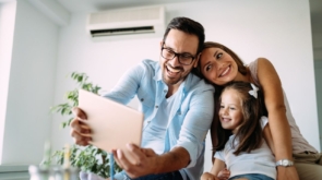 Smart klimatyzatory – sterowanie aplikacją i harmonogramem temperatur w domu