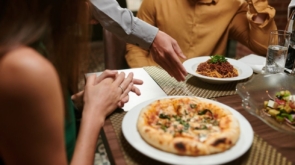 Osteria vs Trattoria – co wyróżnia nasz koncept osterii?