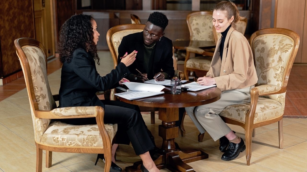 Świadczymy usługi notarialne po angielsku – dlaczego to istotne?