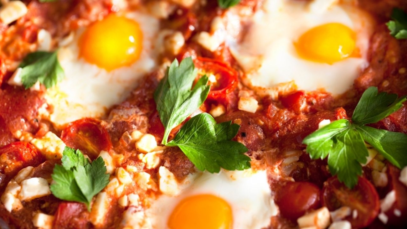 Szakszuka, jajka w koszulce lub omlet – wybierz swoją poranną rozkosz