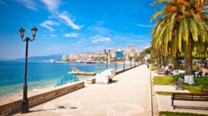 Najlepsze lokalizacje nad morzem: Vlora, Saranda, Orikum — porównanie