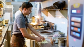 Nowa restauracja indyjska na Pradze - odkryj kulinarne bogactwo Indie na warszawskim tle