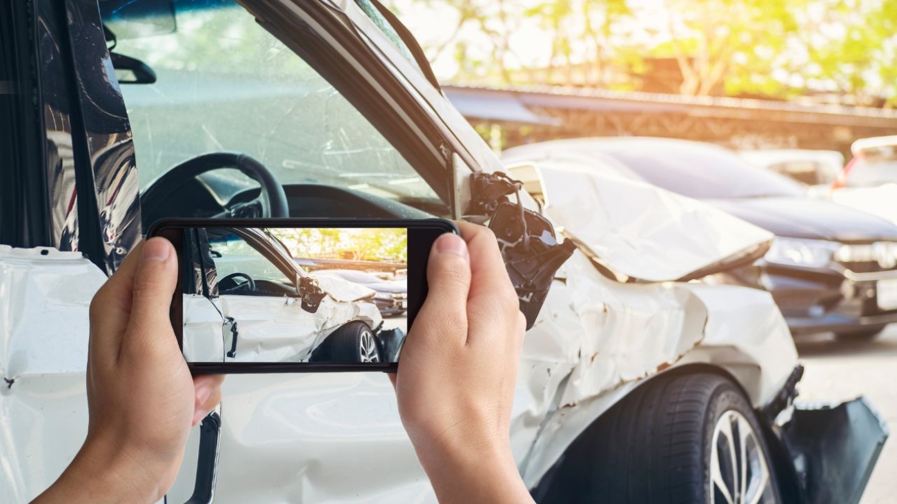 Rola rzeczoznawcy przy rozliczeniu szkód komunikacyjnych (OC / AC)