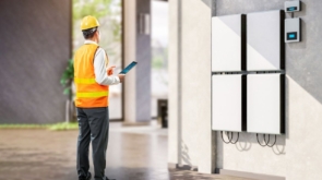Jak magazyn energii podnosi niezależność energetyczną gospodarstwa domowego?
