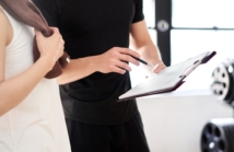 Trening personalny vs zajęcia grupowe — który wariant będzie dla Ciebie lepszy?