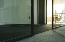 Wykładziny obiektowe: dla biur, hoteli, przestrzeni komercyjnych — co trzeba wiedzieć?