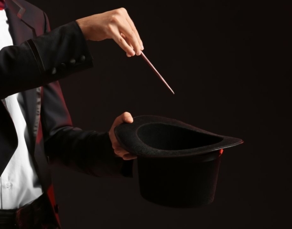 Czy iluzjonista może zrobić show w miejscu bez sceny? (i jak to rozwiązać)