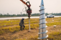 Jakie rury można układać metodą przecisku prostoliniowego?