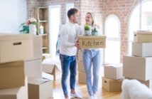 Segmenty pod Warszawą: dlaczego to kompromis między domem a mieszkaniem?