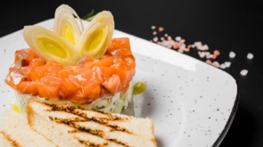 Jak podawać łososia na zimno
