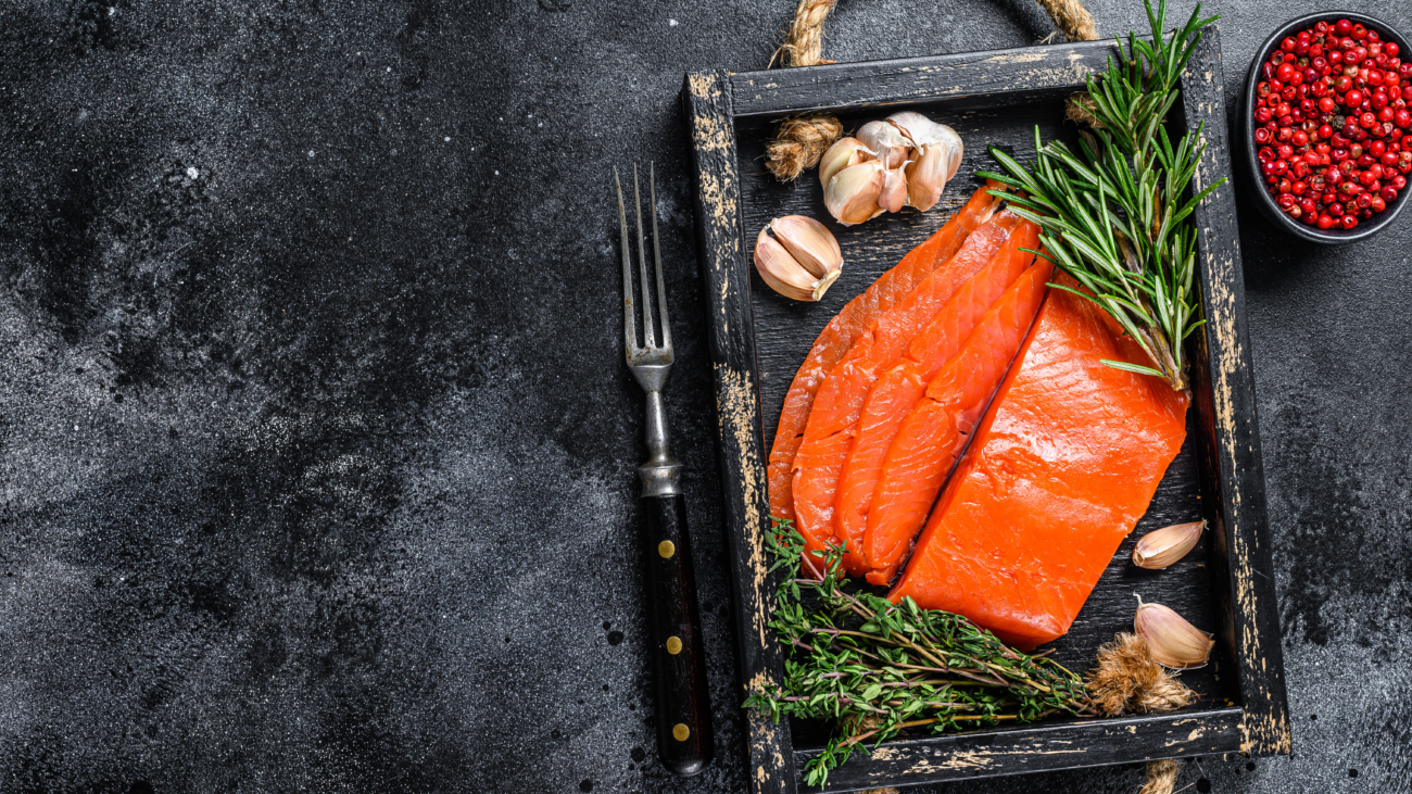 Łosoś wędzony w diecie keto i low carb