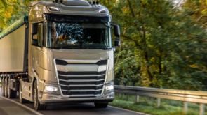 Jakie części warto mieć „na zapas” we flocie transportowej?