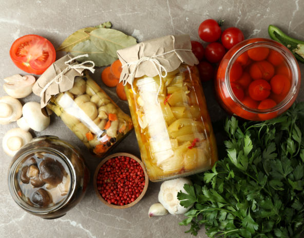 Fermentacja a marynowanie - różnice i podobieństwa