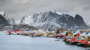 Spitsbergen - dlaczego to idealny start przygody z Arktyką?