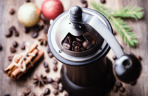 Dlaczego mielenie kawy do kawiarki nie powinno być tak drobne jak do espresso?